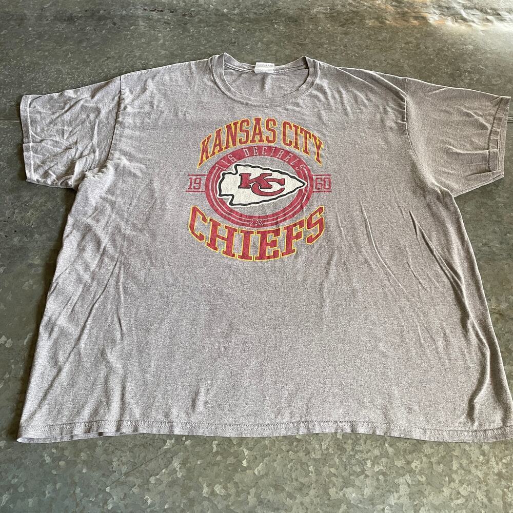 Kansas City Chiefs 116 Decibels NFL Team Apparel Tee Shirt Mens 2XL Vintage Y2K